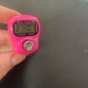 Pink Digital Finger Counter Crochet Row Stitch Counter